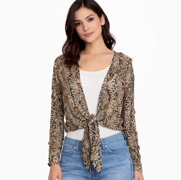 Chico's Tops - Chico's 100% Silk Leopard Print Blouse - Tie Front Mob Wife Crop Top - 0